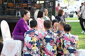 ผู้อำนวยการสำนักงานสภามหาวิทยาลัยพะเยา พร้อมด้วยบุคลากรสำนักงานสภามหาวิทยาลัยพะเยา เข้าร่วมงาน “ประเพณีสระเกล้าดำหัวอธิการบดีและผู้อาวุโส เนื่องในเทศกาลสงกรานต์มหาวิทยาลัยพะเยา ประจำปี 2568”
