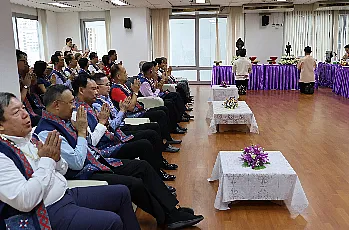 พิธีสระเกล้าดำหัวนายกสภามหาวิทยาลัยพะเยาและกรรมการสภามหาวิทยาลัยผู้ทรงคุณวุฒิ เนื่องในเทศกาลสงกรานต์