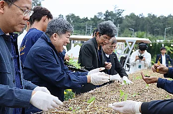 นายกสภามหาวิทยาลัยพะเยา เป็นประธานเปิดงานเกษตรแฟร์ ประจำปี 2568 