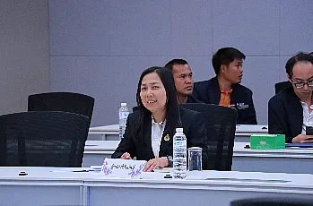 การแสดงวิสัยทัศน์และสัมภาษณ์ผู้ตอบรับการทาบทามเพื่อเข้ารับการสรรหาเป็นผู้สมควรดำรงตำแหน่งคณบดีคณะเกษตรศาสตร์และทรัพยากรธรรมชาติ