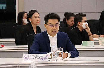 ประชุมการแสดงวิสัยทัศน์และสัมภาษณ์ผู้ตอบรับการทาบทามเพื่อเข้ารับการสรรหาเป็นผู้สมควรดำรงตำแหน่งคณบดีคณะพลังงานและสิ่งแวดล้อม มหาวิทยาลัยพะเยา