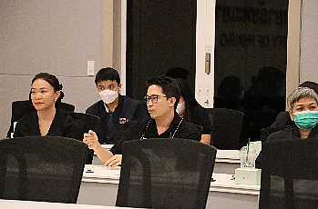 ประชุมการแสดงวิสัยทัศน์และสัมภาษณ์ผู้ตอบรับการทาบทามเพื่อเข้ารับการสรรหาเป็นผู้สมควรดำรงตำแหน่งคณบดีคณะพลังงานและสิ่งแวดล้อม มหาวิทยาลัยพะเยา