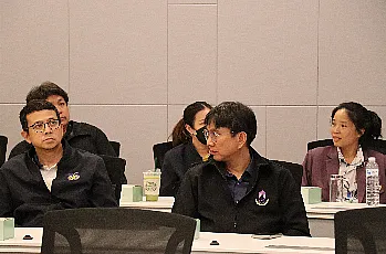 ประชุมการแสดงวิสัยทัศน์และสัมภาษณ์ผู้ตอบรับการทาบทามเพื่อเข้ารับการสรรหาเป็นผู้สมควรดำรงตำแหน่งคณบดีคณะพลังงานและสิ่งแวดล้อม มหาวิทยาลัยพะเยา