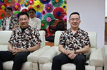 พิธีสระเกล้าดำหัวนายกสภามหาวิทยาลัยพะเยาและกรรมการสภามหาวิทยาลัยผู้ทรงคุณวุฒิ เนื่องในเทศกาลสงกรานต์