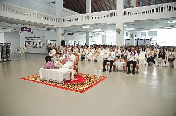  ผู้อำนวยการสำนักงานสภามหาวิทยาลัยพะเยาเข้าร่วมพิธีตักน้ำและเจริญพระพุทธมนต์น้ำสรงพระธาตุจอมทอง